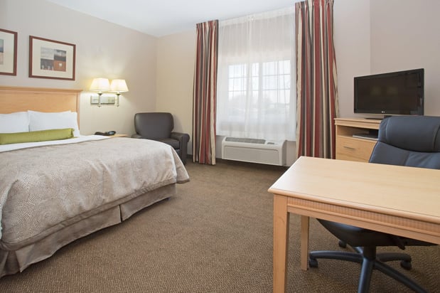 Images Candlewood Suites Peoria at Grand Prairie by IHG