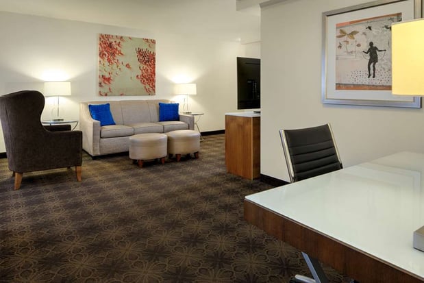 Images DoubleTree by Hilton Hotel & Suites Pittsburgh Downtown