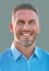 Alex Filin headshot