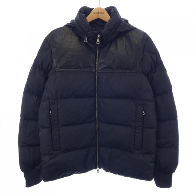 モンクレール MONCLER ダウンジャケット