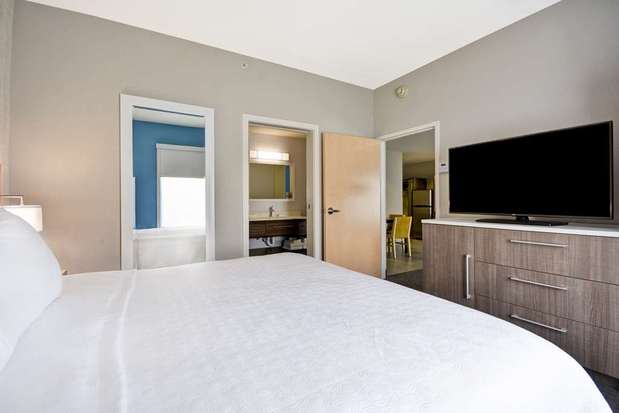 Images Home2 Suites by Hilton Blue Ash Cincinnati