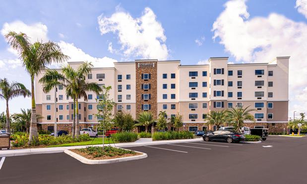 Images Staybridge Suites Fort Lauderdale Airport - West by IHG