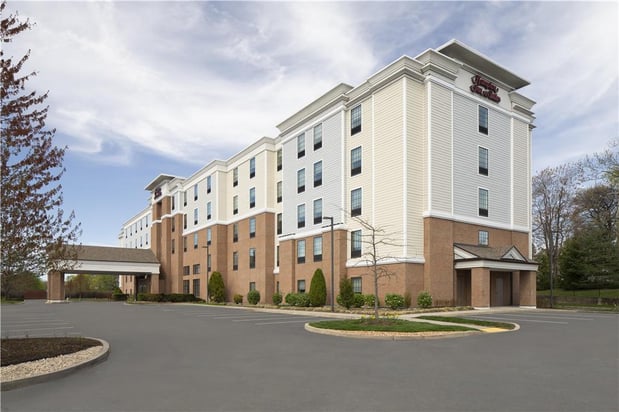 Images Hampton Inn & Suites Yonkers - Westchester