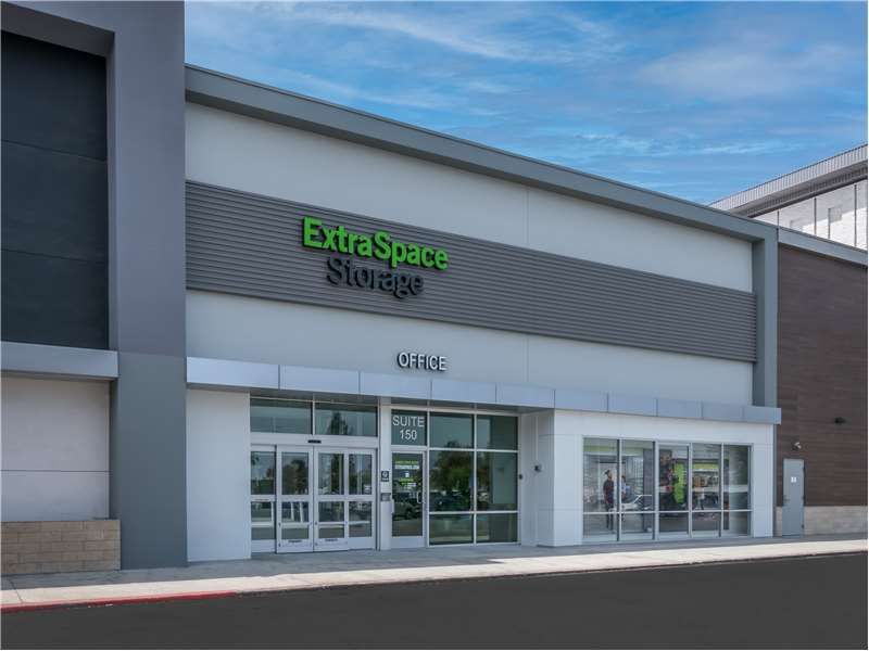 Beauty Image - Extra Space Storage at 575 Fletcher Pkwy, El Cajon, CA 92020