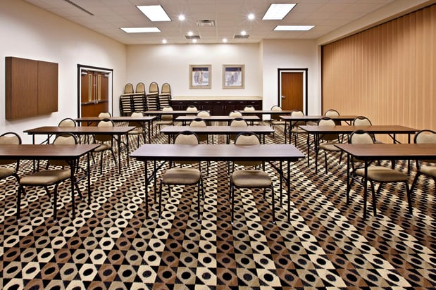 Images Holiday Inn Louisville Airport South by IHG