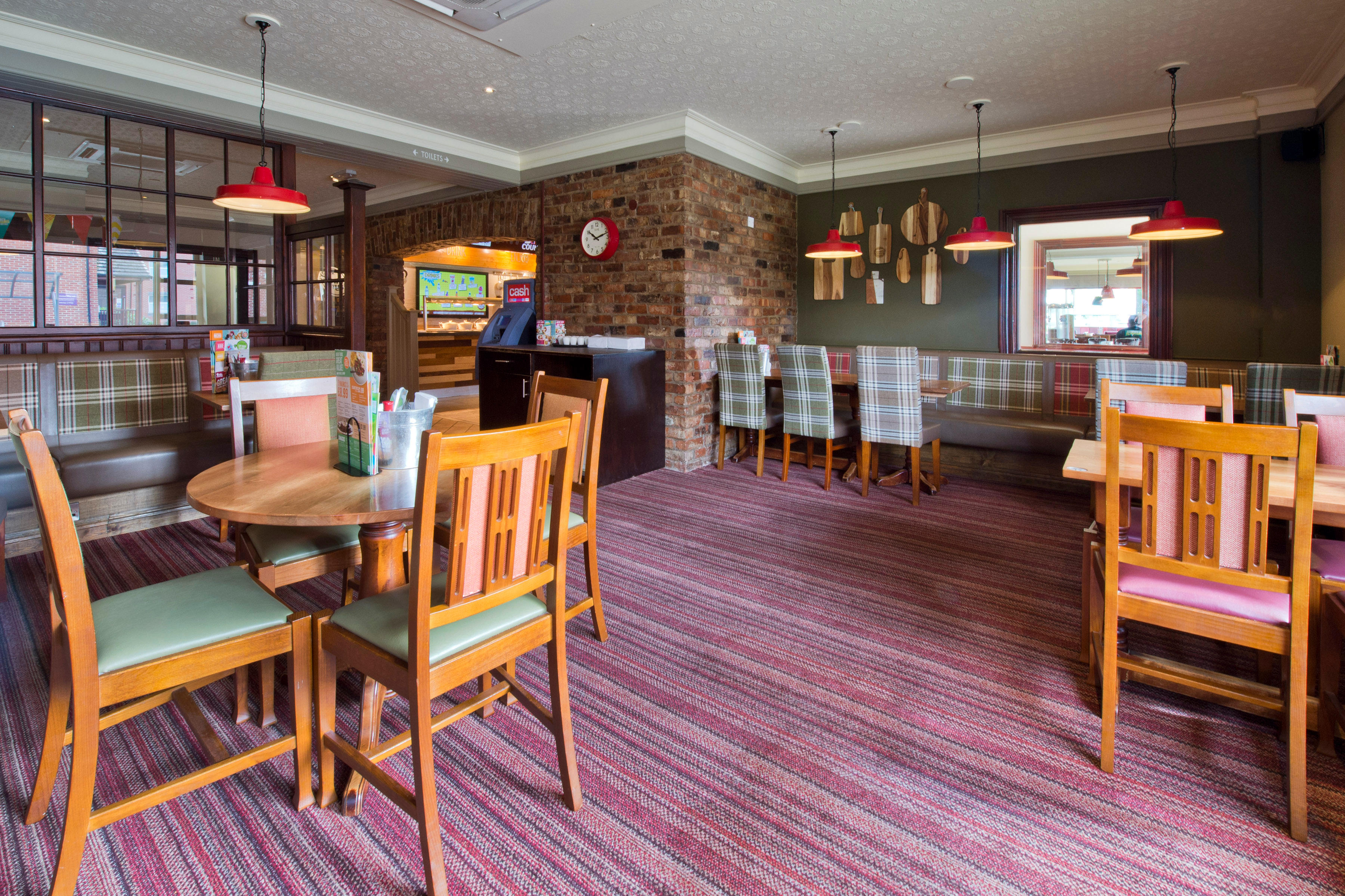 Images Oakenhurst Farm Brewers Fayre