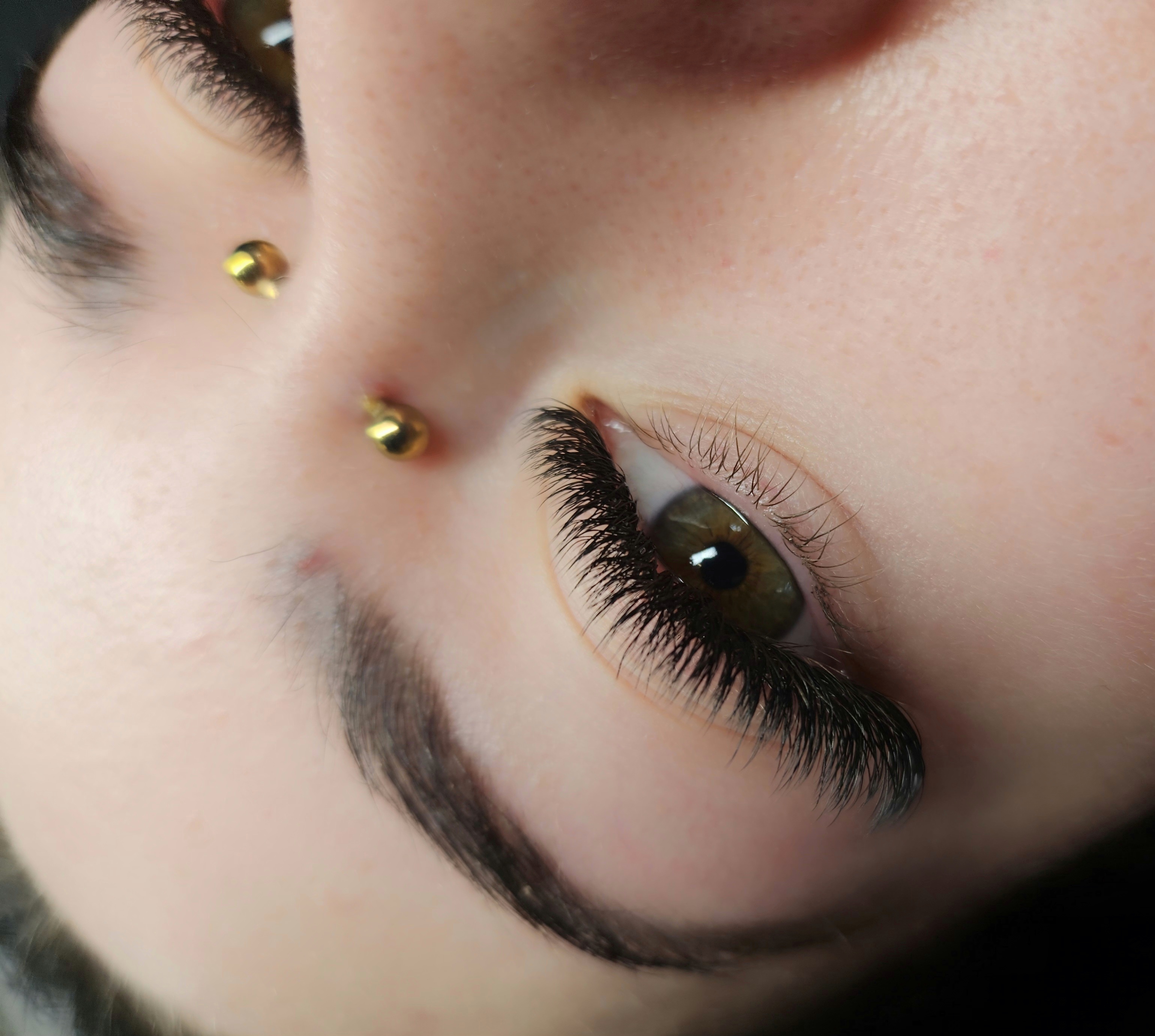 Images Lashista - Formation cils - Pose de cils - Produits de cils Longueuil