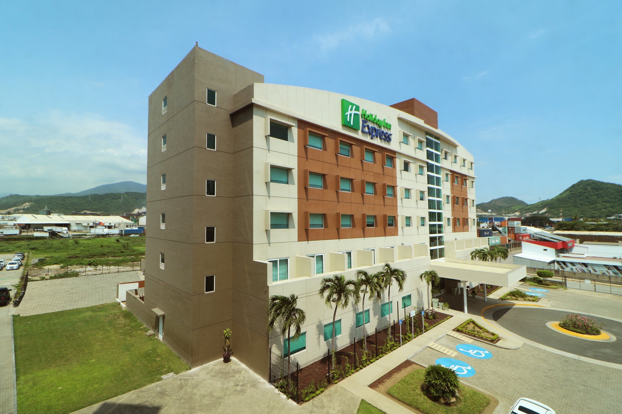 Images Holiday Inn Express Manzanillo by IHG