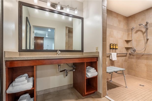 Images Best Western Plus Clocktower Inn