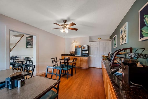 Images SureStay Plus by Best Western Berkeley Springs