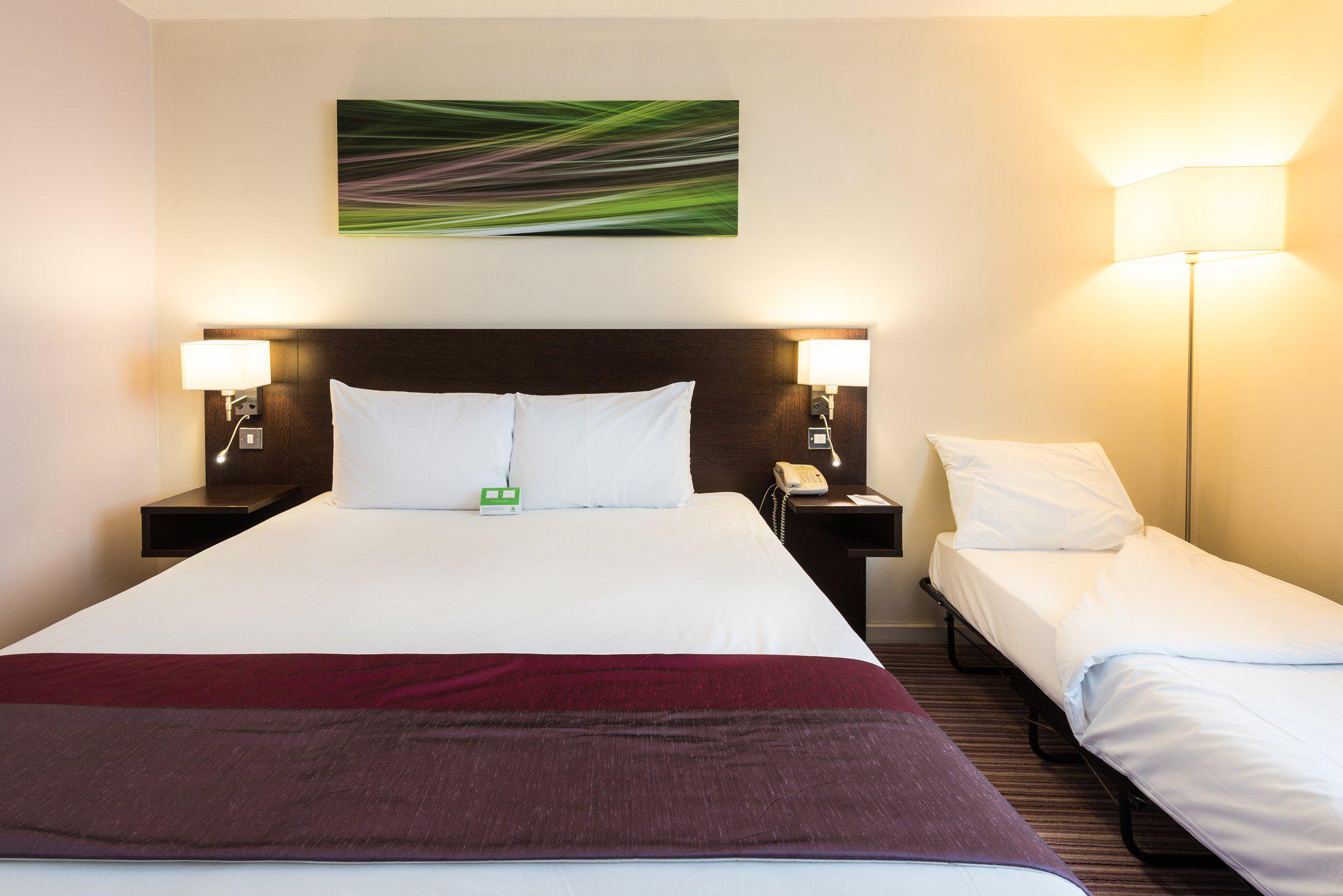 Holiday Inn Slough - Windsor, an IHG Hotel Slough 03333 209351