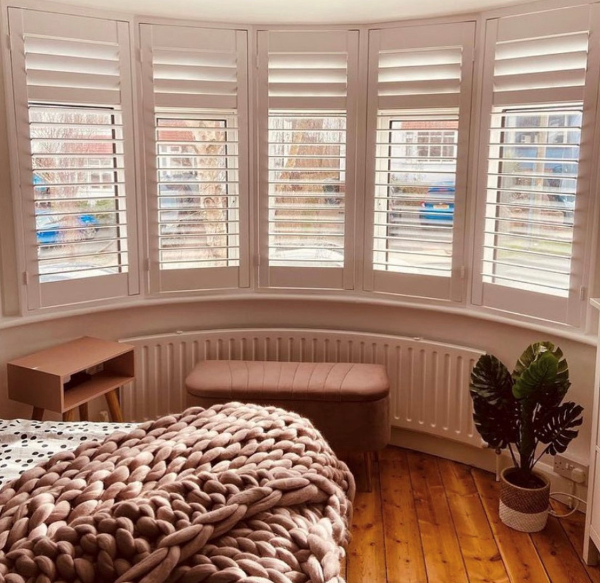 Budget Blinds of Rockwall, Forney, Terrell, and Greenville can help you find shutters to fit your bay windows in the dining room.!