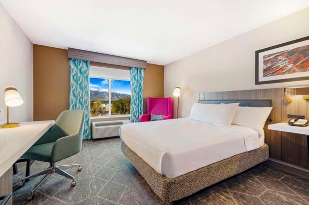 Images Hilton Garden Inn Colorado Springs Airport