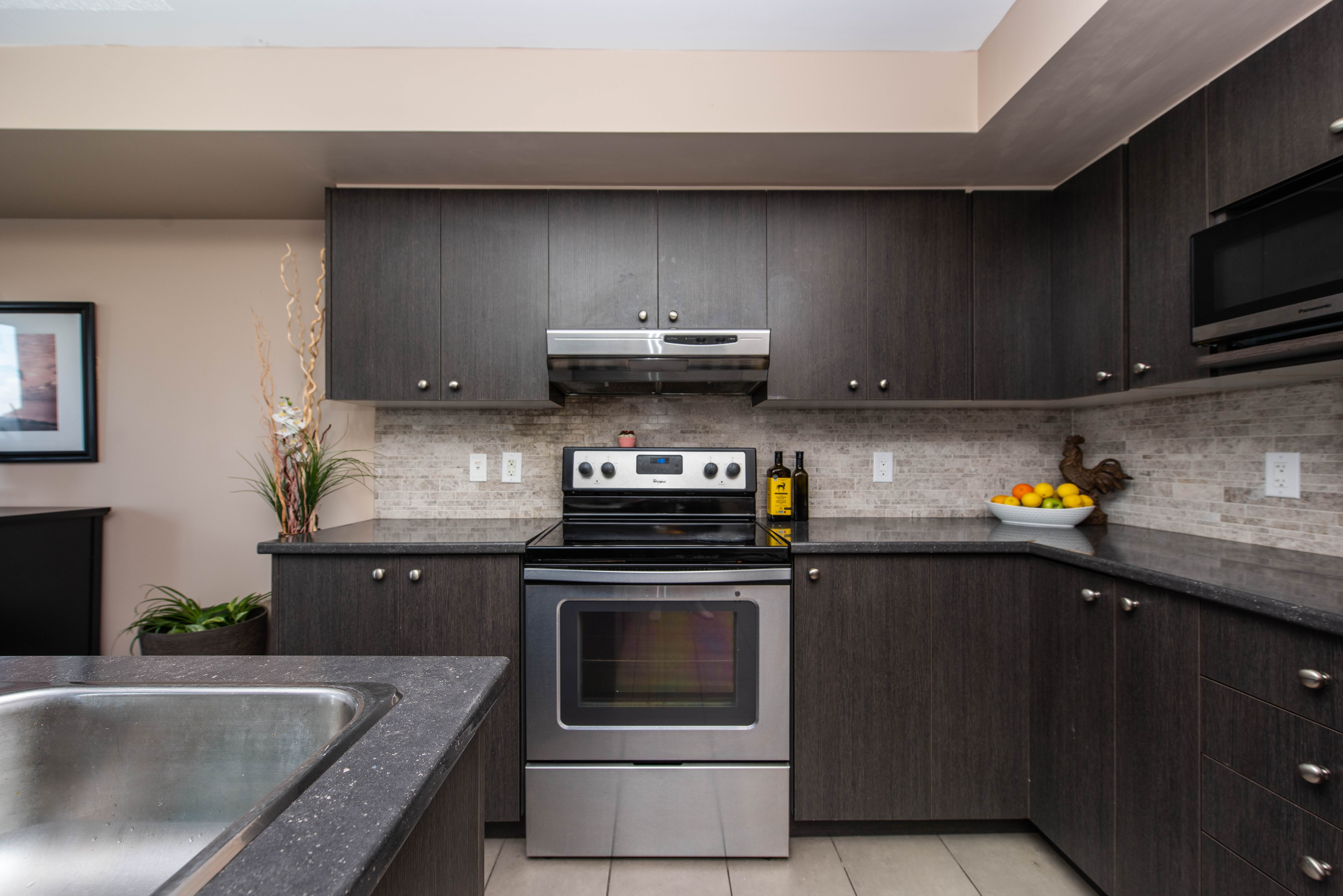 Images Leif Olson - Ottawa Real Estate Agent - Hamre Team RE/MAX Affiliates