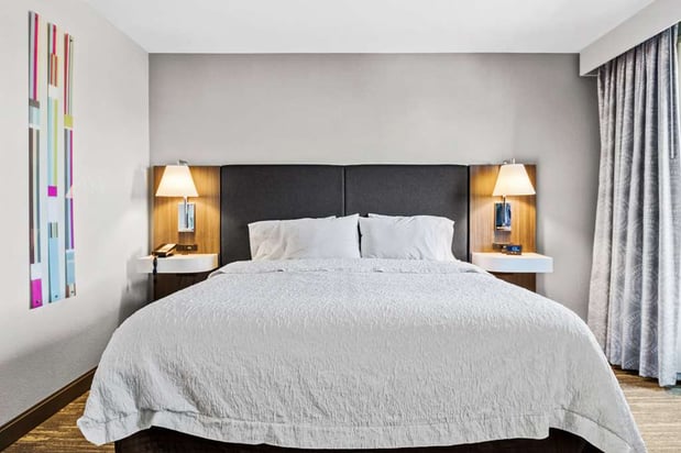 Images Hampton Inn & Suites Colorado Springs-Air Force Academy-I-25 North