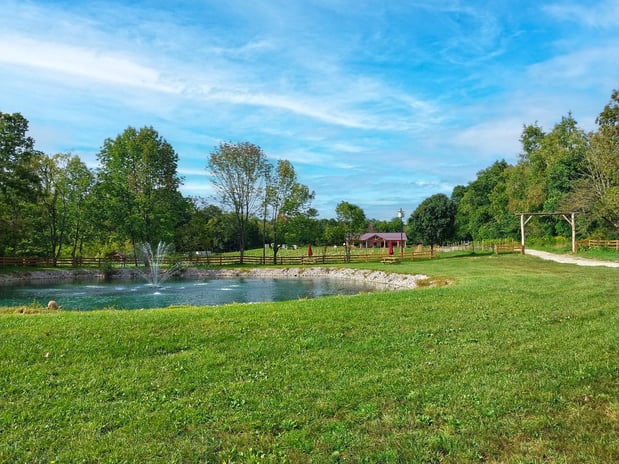 Images Hickory Vines Winery and Venue