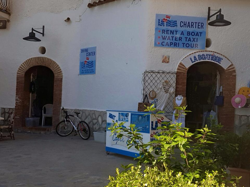 Images La Boa charter E diving