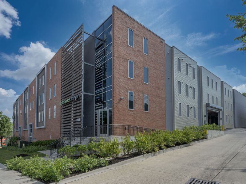 4131_Alternate Beauty Image