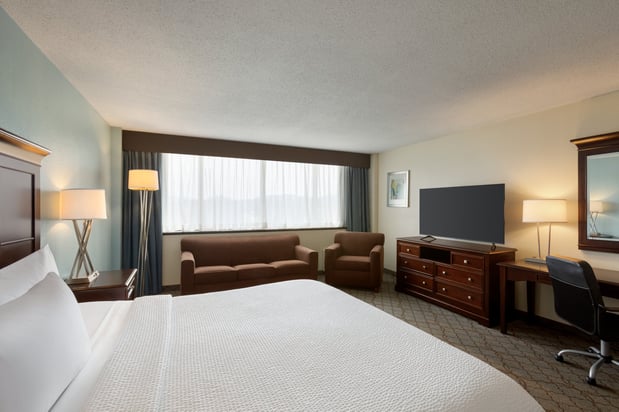 Images Holiday Inn Birmingham-Airport by IHG