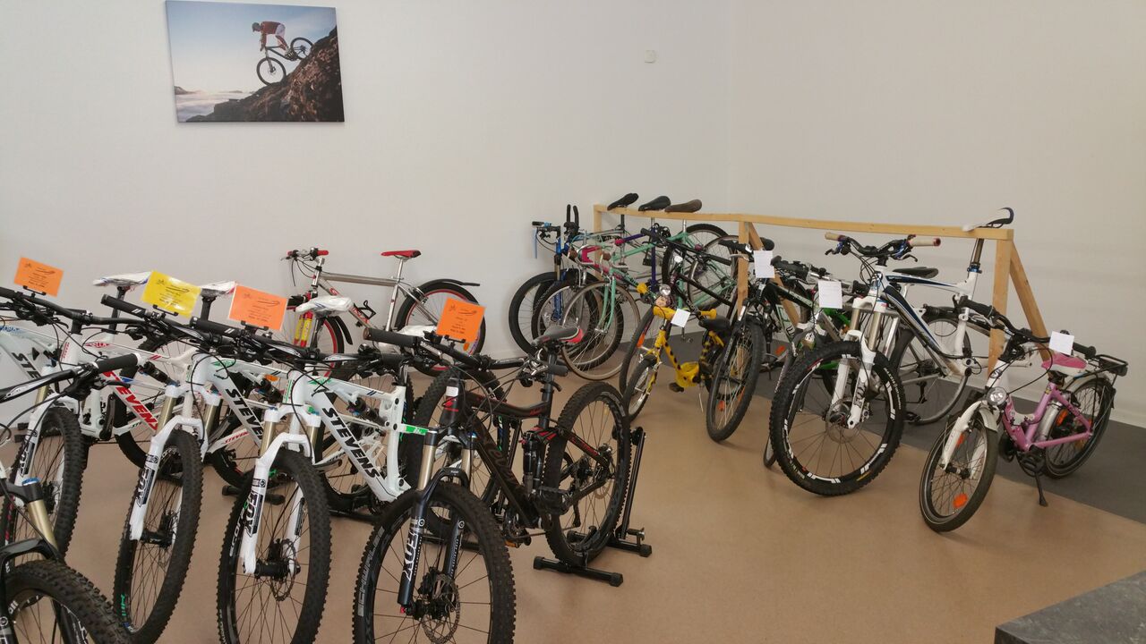 Velo Birchler GmbH, Drusbergstrasse 36 in Horgen