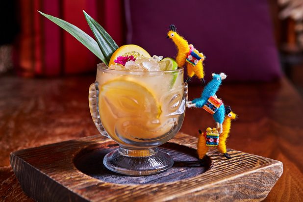 Images YAKU by La Mar