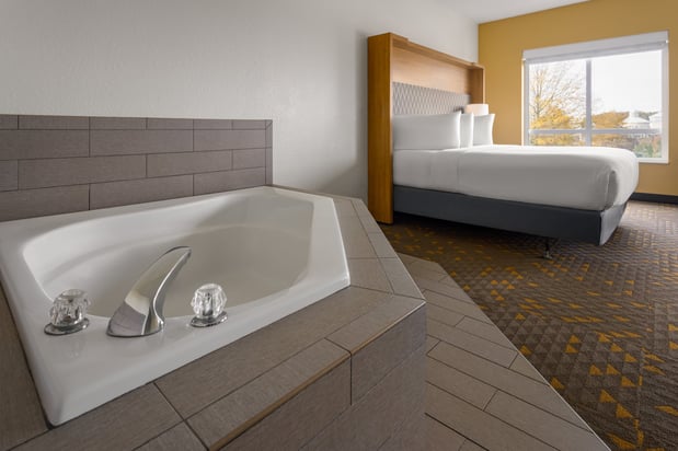 Images Holiday Inn Pearl - Jackson Area by IHG