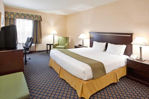 Images Holiday Inn Express & Suites Sunbury-Columbus Area, an IHG Hotel