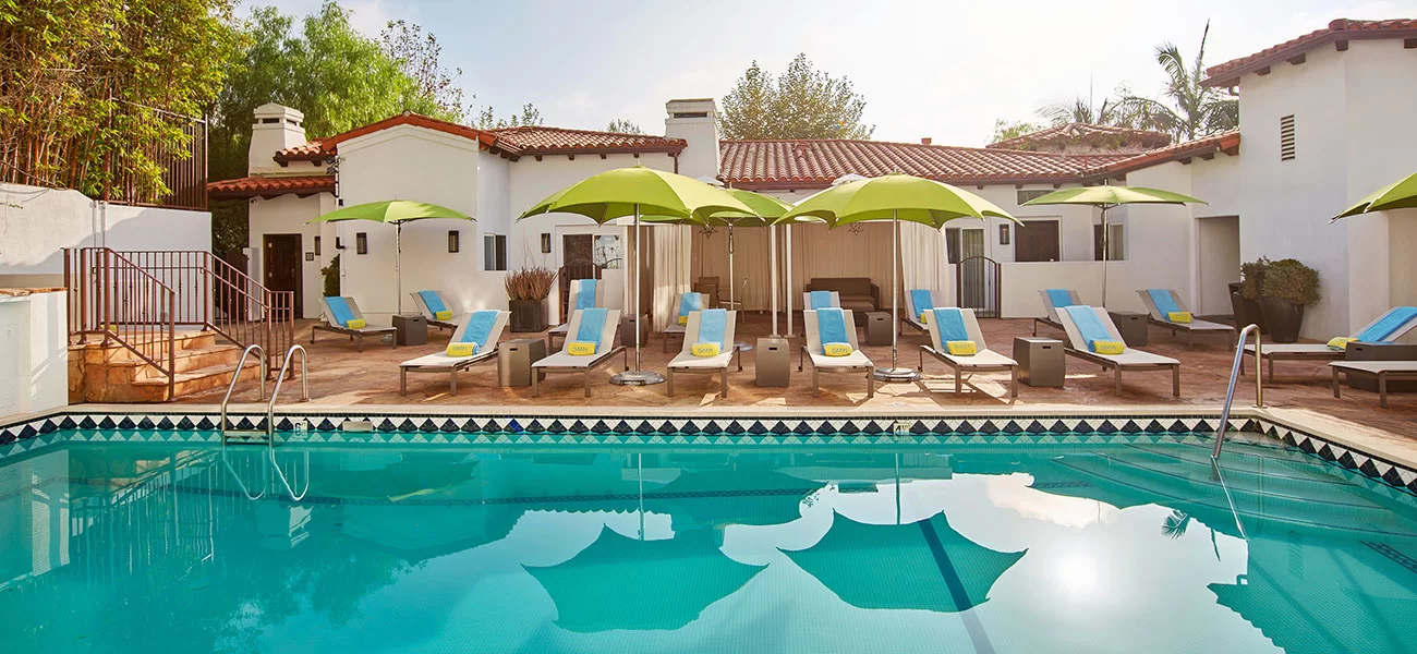 Sunset Marquis Image