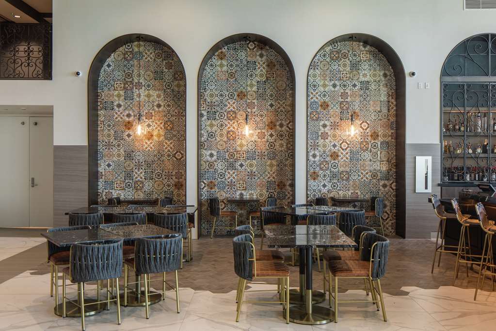 Restaurant The Cassara Carlsbad, Tapestry Collection by Hilton Carlsbad (760)827-3232