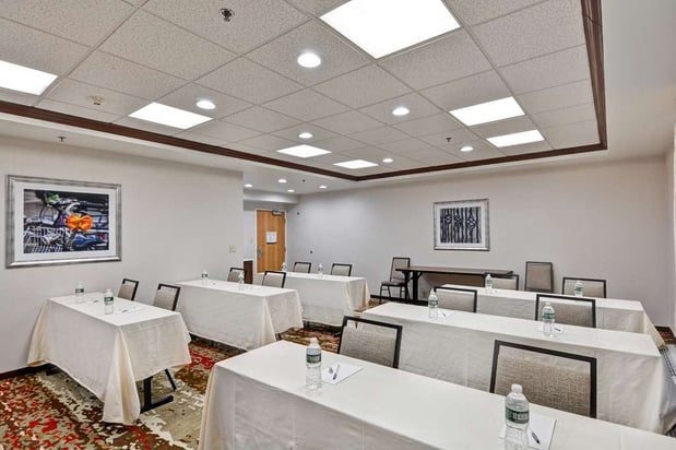 Images Hampton Inn Albany-Wolf Road (Airport)
