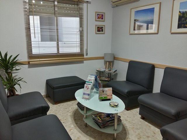 Images Clínica Dental Milagros Torres Alaminos