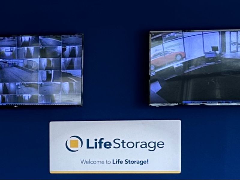 Images Life Storage - Schaumburg