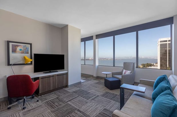 Images Hilton Garden Inn San Francisco/Oakland Bay Bridge