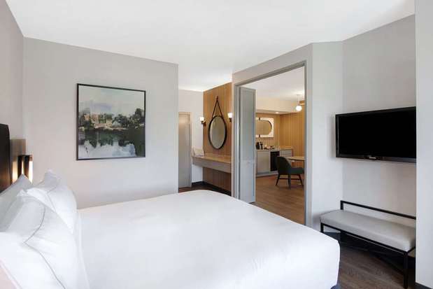 Images DoubleTree Suites by Hilton Hotel Raleigh - Durham
