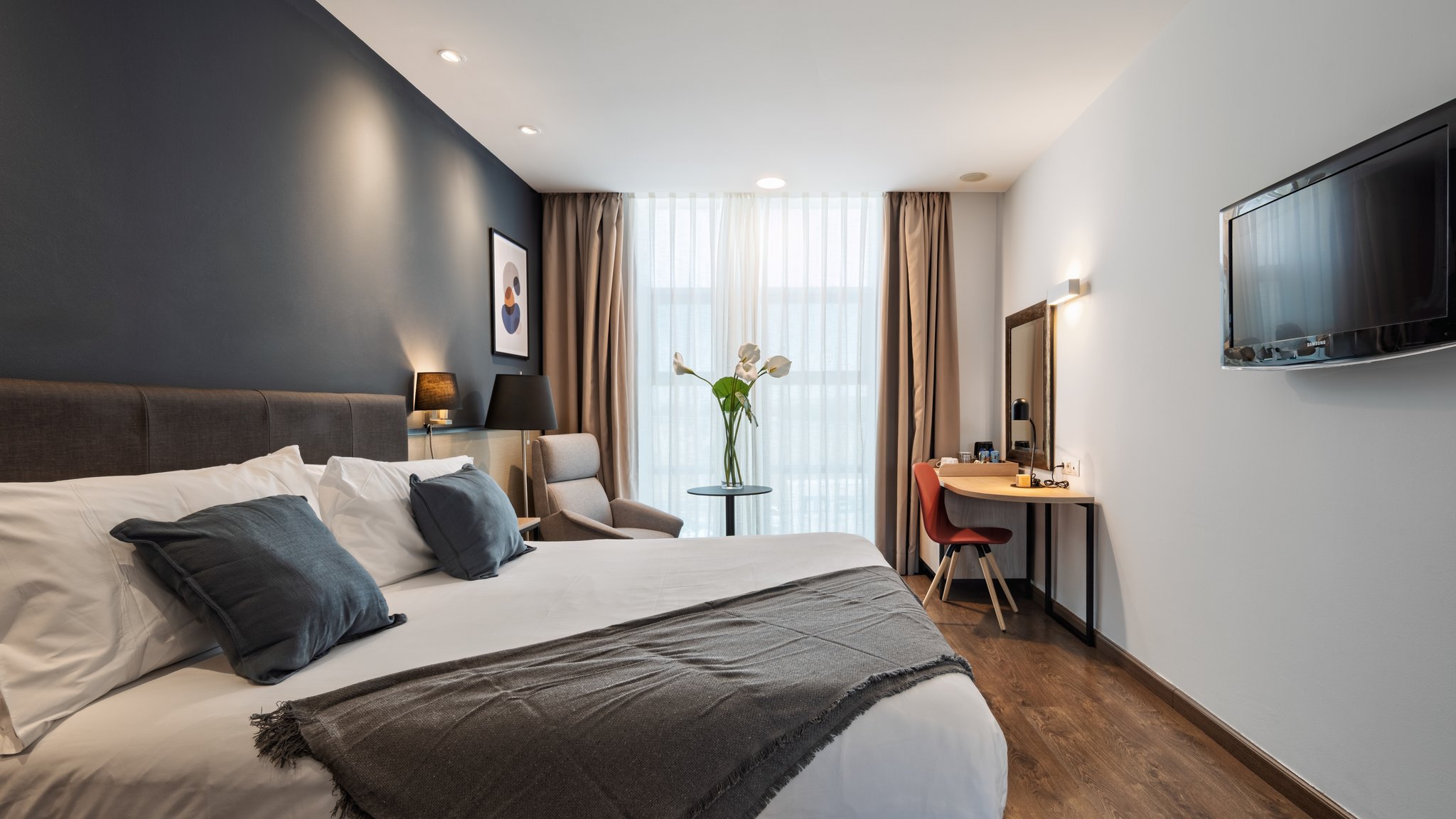 Images Crowne Plaza Madrid Airport by IHG