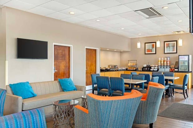Images Best Western Hartford Hotel & Suites