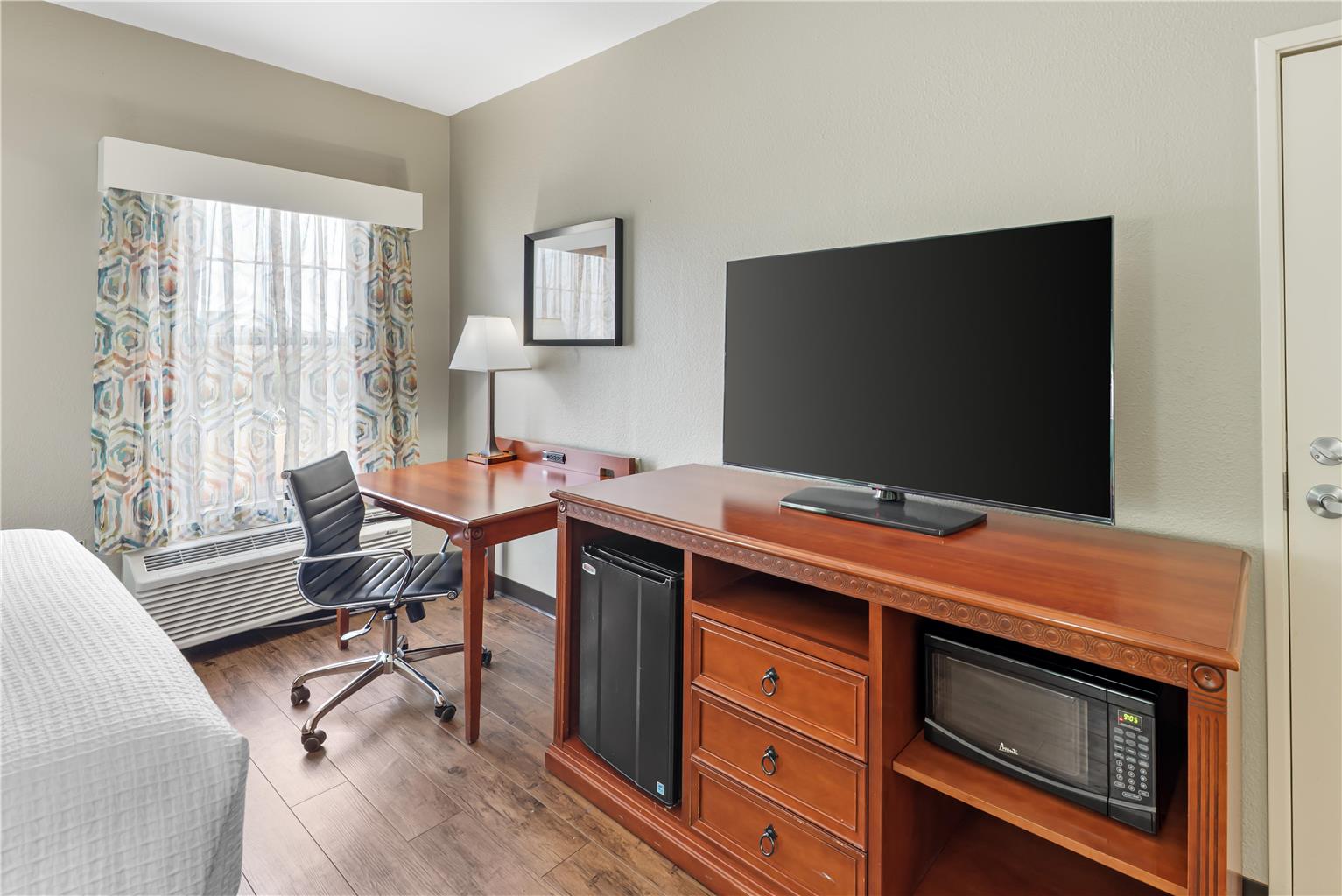 Accessible King Room
