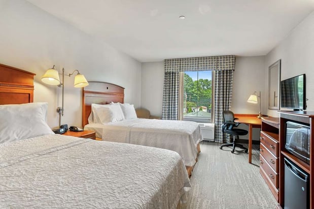 Images Hampton Inn & Suites Mystic