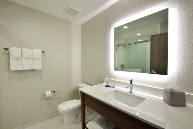 Images Holiday Inn Express & Suites Spring - Woodlands Area by IHG