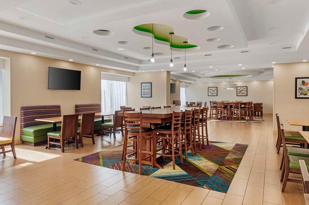 Images Best Western Plus North Shore Hotel