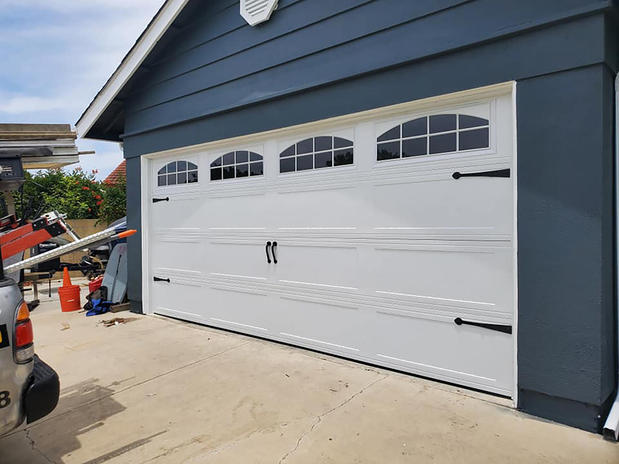 Images Deras Garage Doors Services