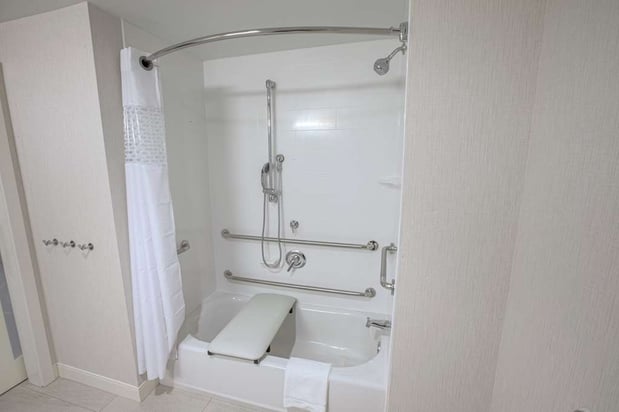 Images Hampton Inn Amesbury
