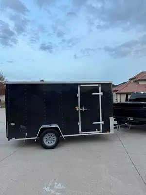 Images AMD Trailer Rental