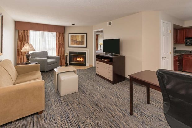Images Homewood Suites by Hilton Chicago - Schaumburg