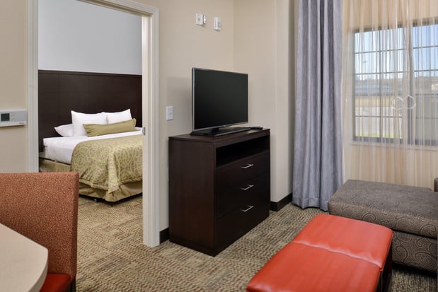 Images Staybridge Suites Rochester - Commerce Dr NW by IHG