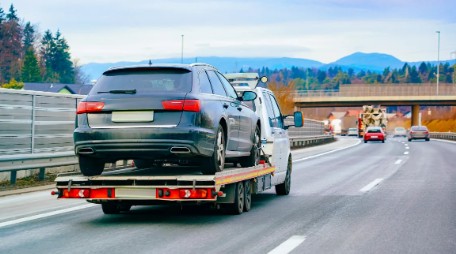 T.1.T Towing & Recovery 4