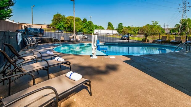 Images Best Western Plus Hanes Mall Hotel
