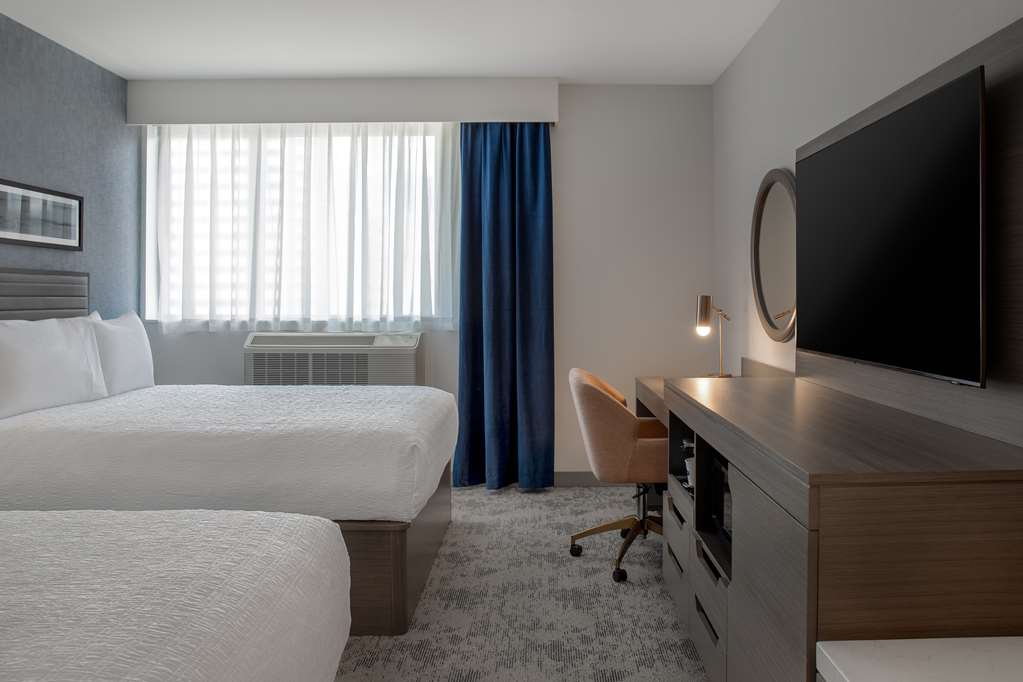Images Hampton Inn by Hilton Winnipeg Downtown