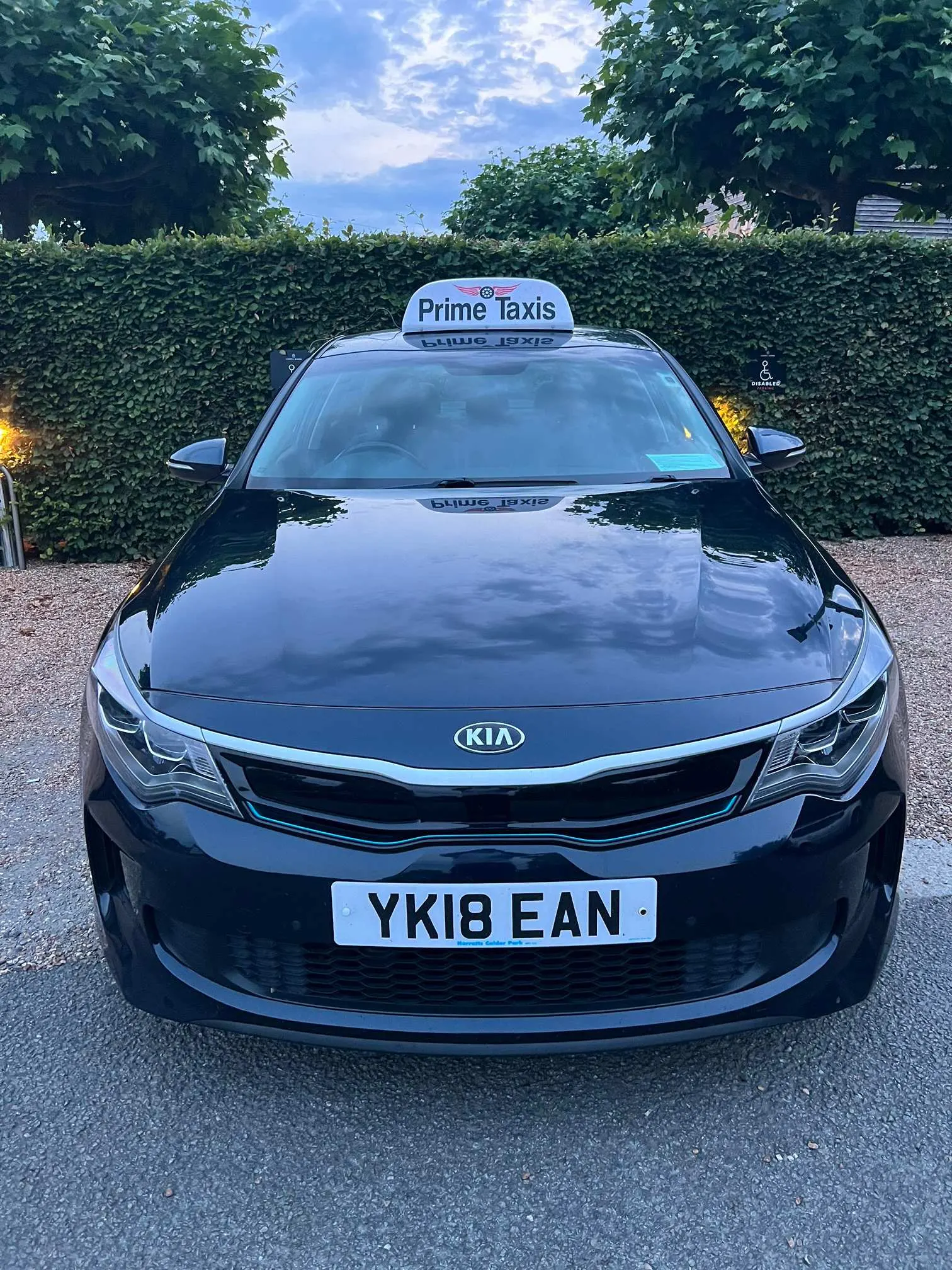Images Prime Taxis Ashford