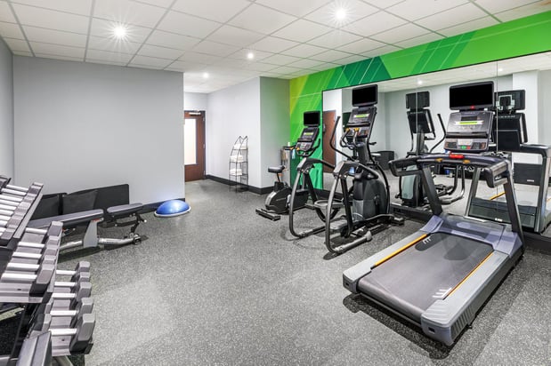 Images Holiday Inn & Suites Tulsa South by IHG